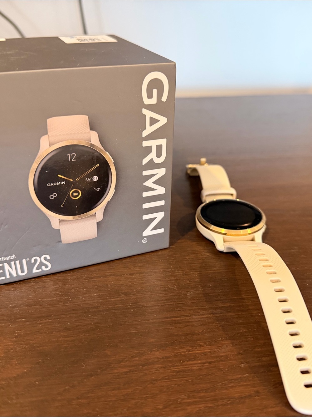 garmin Venu 2S Smartwatch - Light Pink with Gold Bezel
